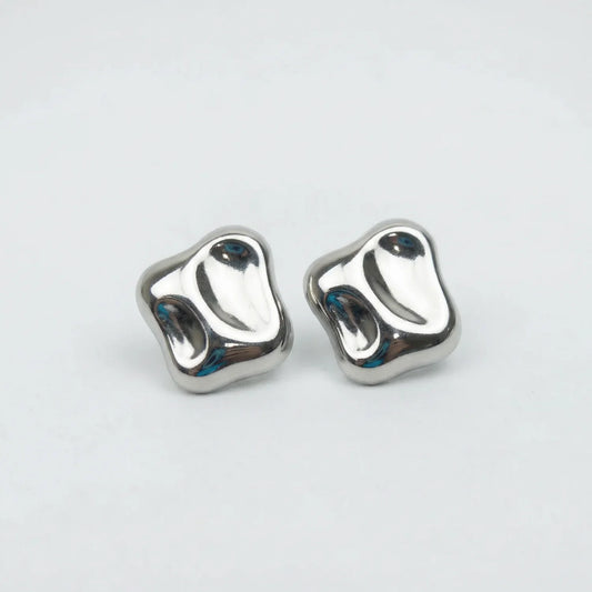 Orecchini a Perno Fluid Wave Argento Lucido - orecchini perno d’argento