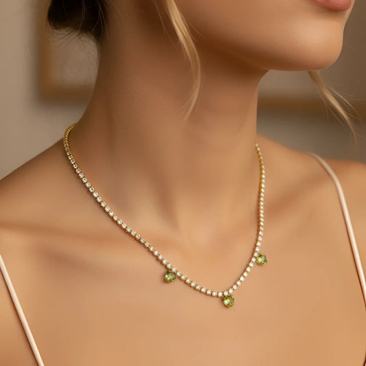 Collana in Cristallo Dorato con Ciondoli a Cuore Rosso - delicata collana d’oro