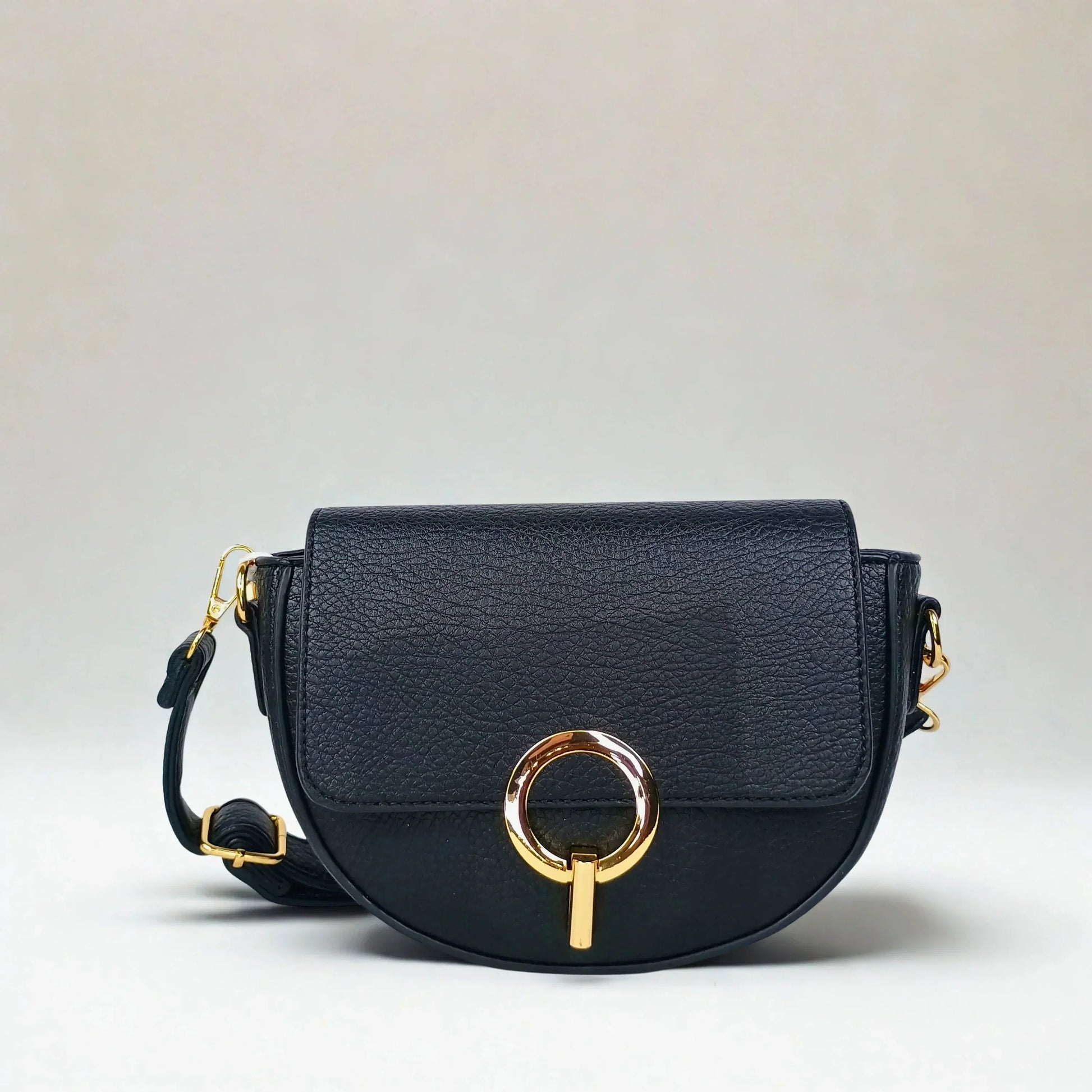 Half Moon Leather Crossbody Bag - MS-7611 - Stile Donna Bags